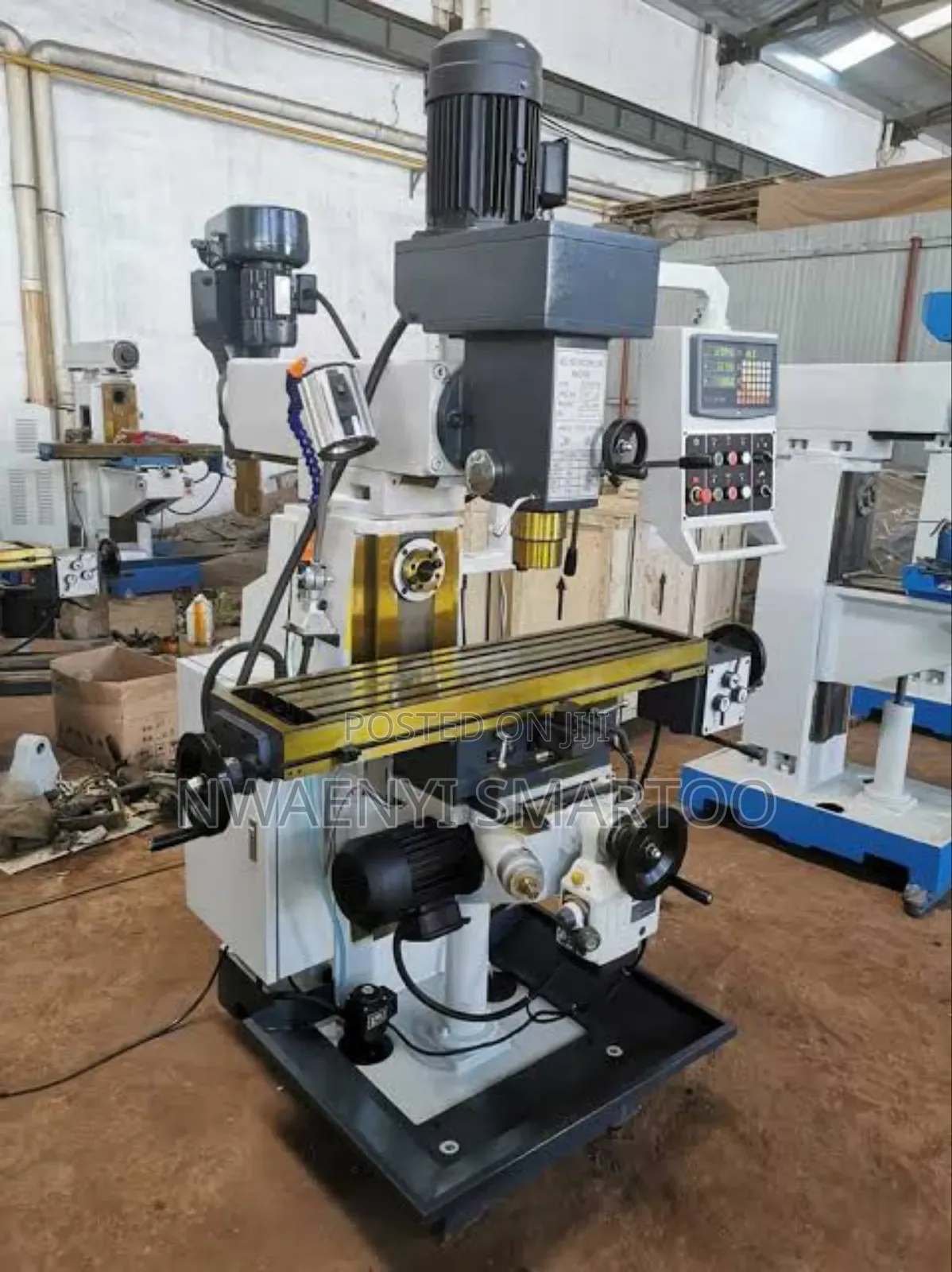 Industrial Universal Milling And Drilling Machine