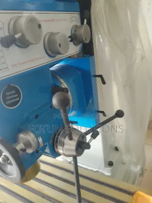 Universal Drilling and Milling Machine