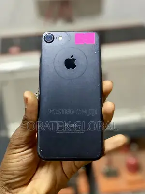 Apple iPhone 7 32 GB Black