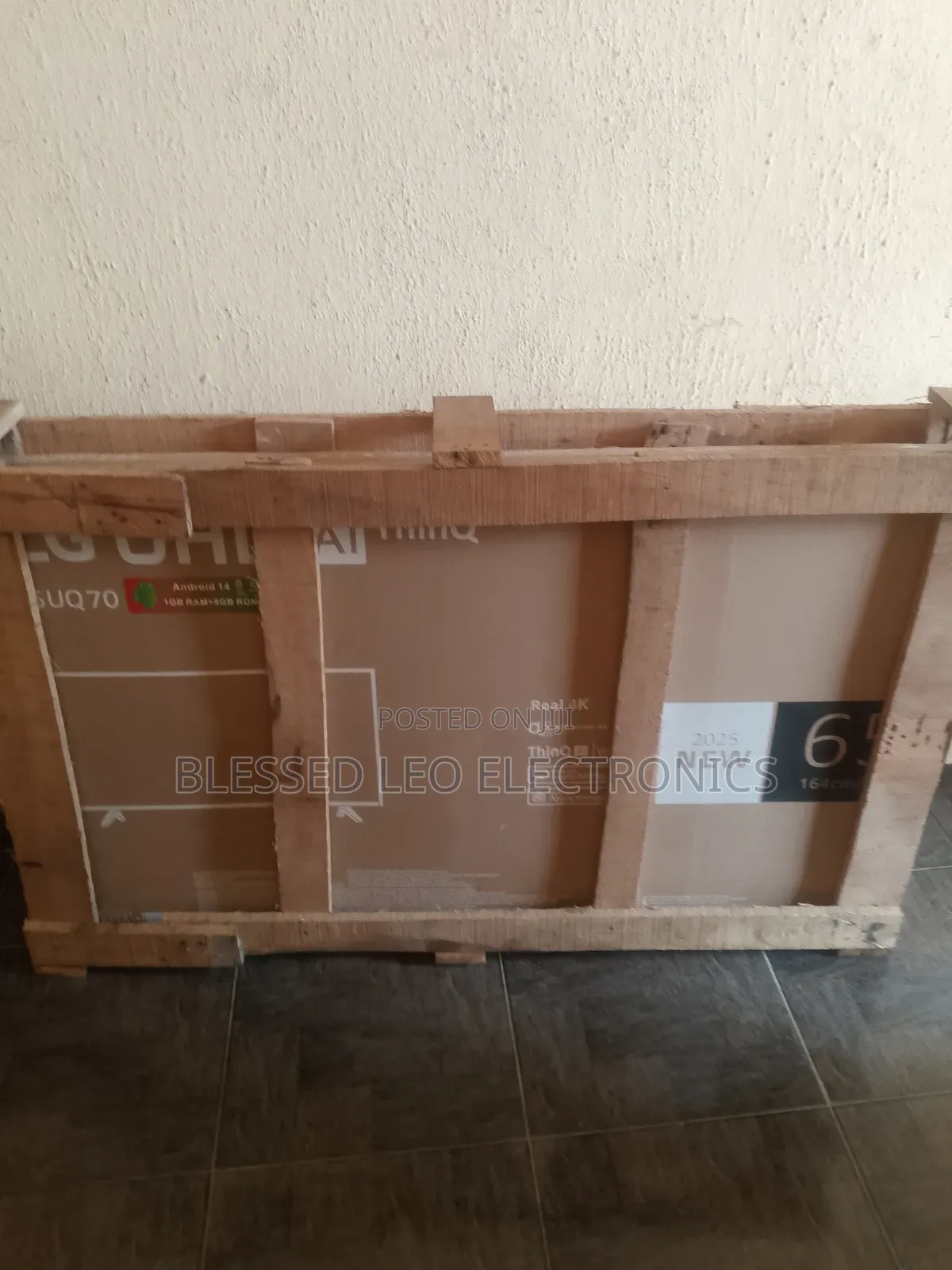 65 Inches Bluetooth Control Television