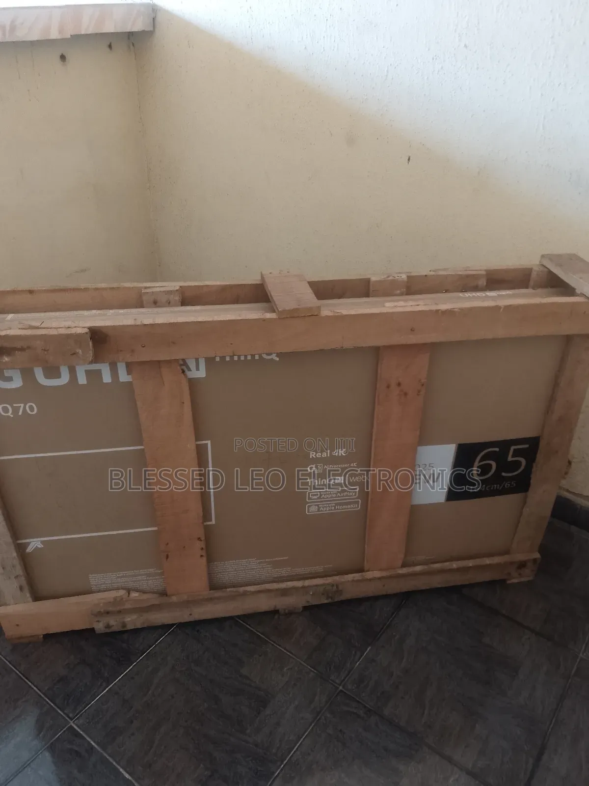 65 Inches Bluetooth Control Television