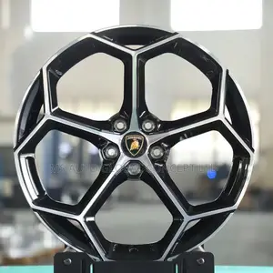 Lamborghini Urus Rim