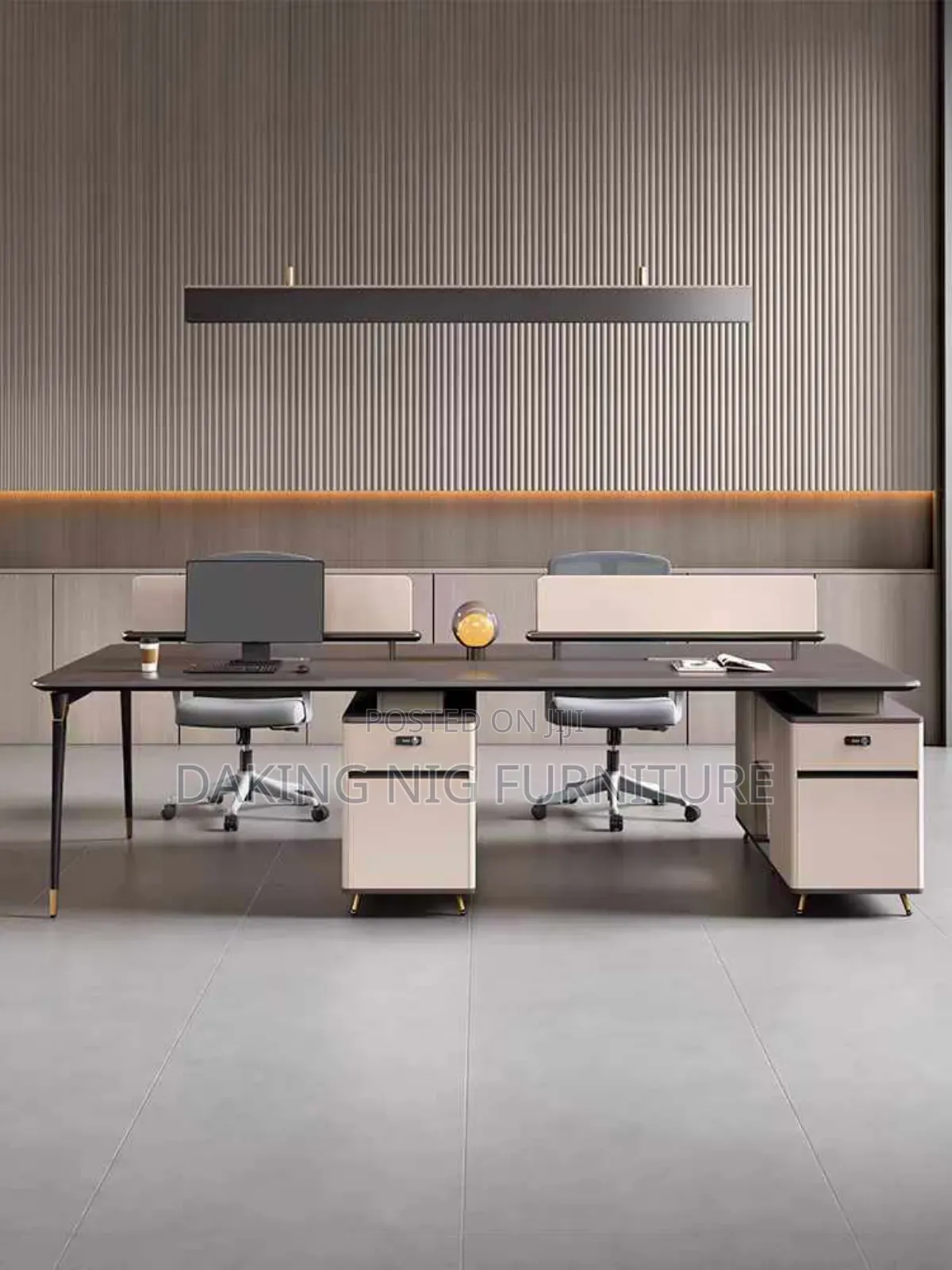 High Grade Workstation by 4