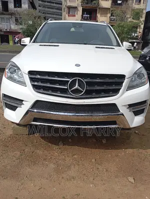 Mercedes-Benz M Class ML350 4MATIC 4dr SUV AWD (3.5L 6cyl 7A) 2015