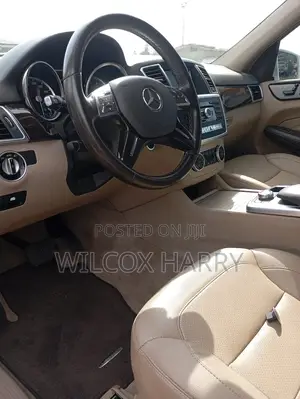 Mercedes-Benz M Class ML350 4MATIC 4dr SUV AWD (3.5L 6cyl 7A) 2015