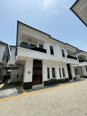 Furnished 4bdrm Duplex in Lekki for sale