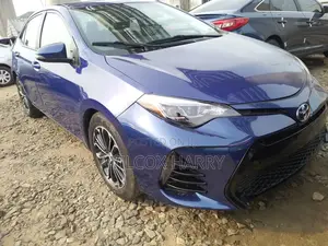 Toyota Corolla SE 4dr Sedan (1.8L 4cyl CVT) 2017 Blue