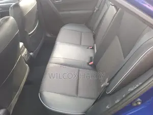 Toyota Corolla SE 4dr Sedan (1.8L 4cyl CVT) 2017 Blue