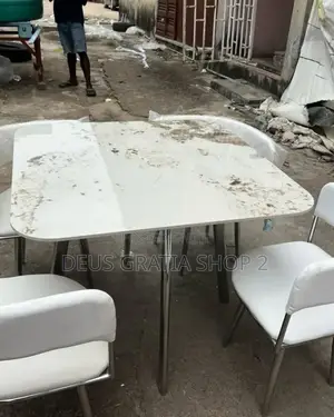 Marble Dining Table for Small Parlour