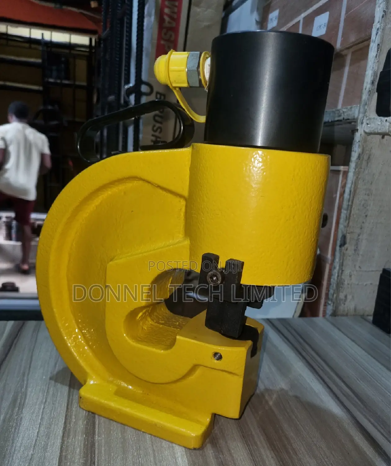 Ch-70 Hydraulic Copper Puncher