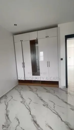 Furnished 2bdrm Apartment in Lekki for sale