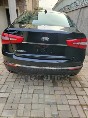 Kia Cadenza 2013 Black