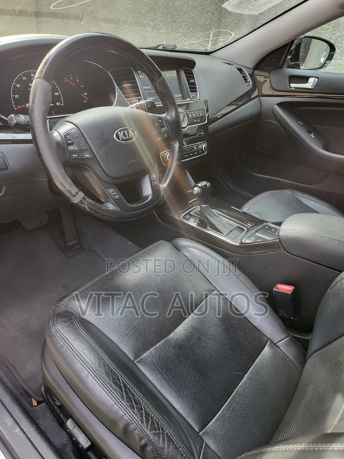 Kia Cadenza 2013 Black