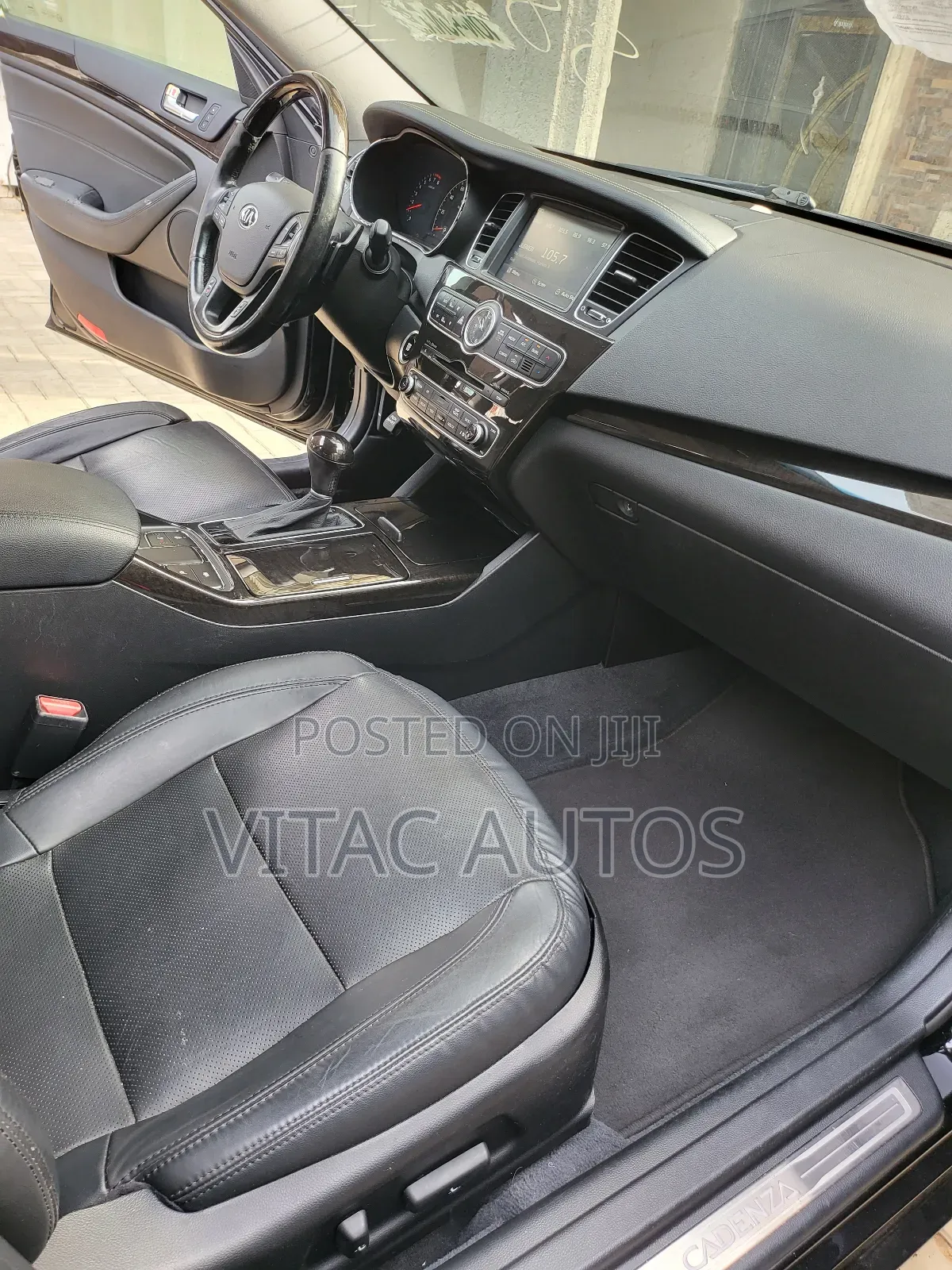 Kia Cadenza 2013 Black