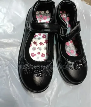 Quality Girls Lovely Children School Shoe