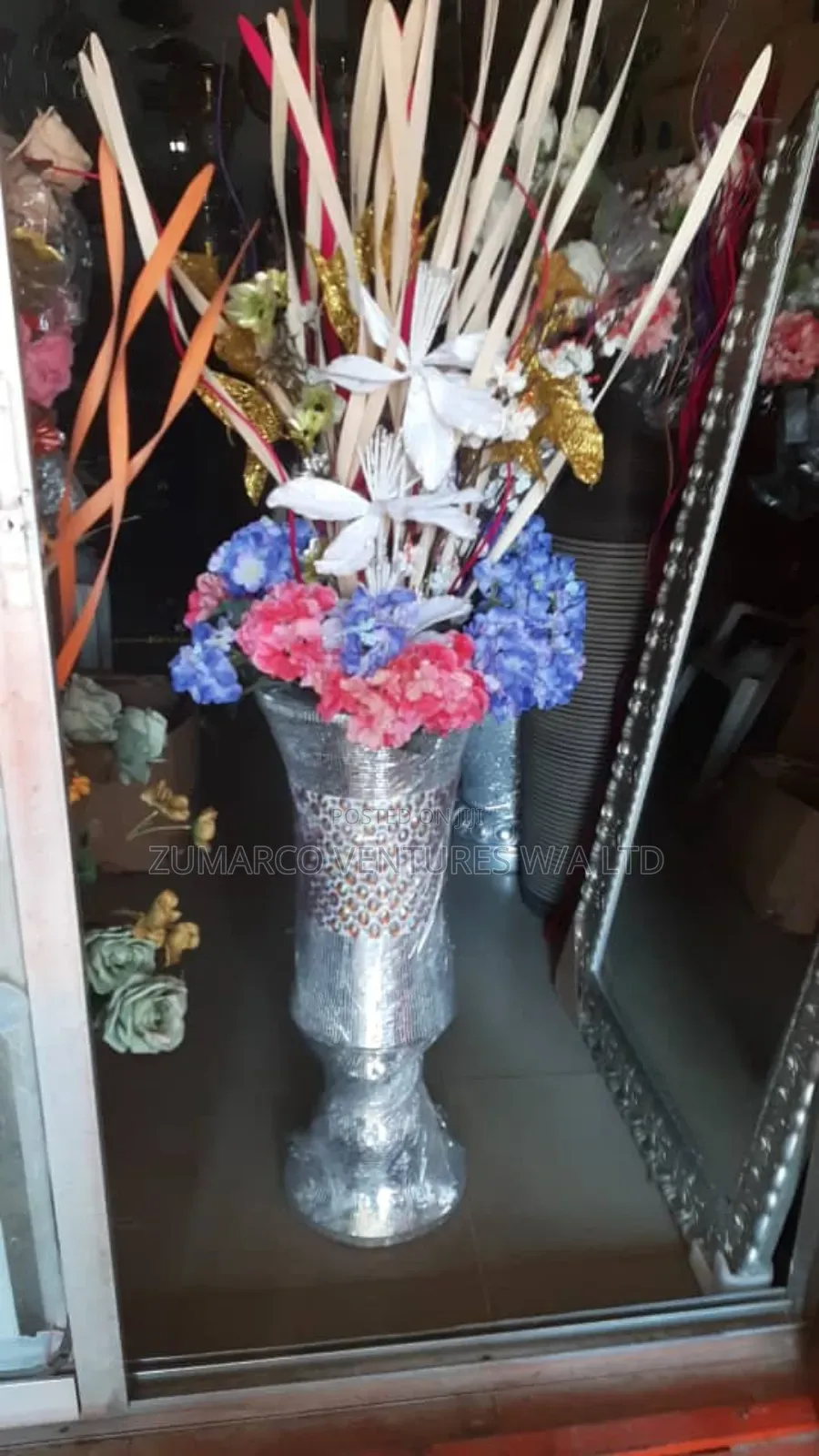 Silver Colour Artificial Flower Vase