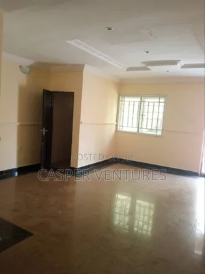 2bdrm Block of Flats in London Garden for rent