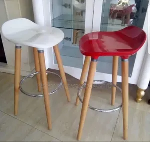 Photo - High Stool With 4 Wooden Leg