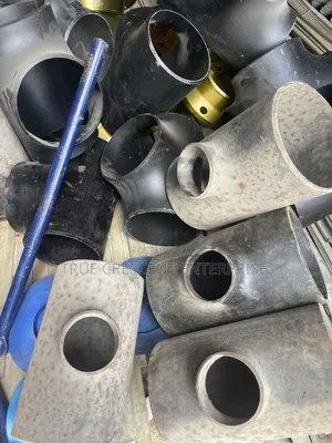Flanges Elbow Reducers Pipe Fittings