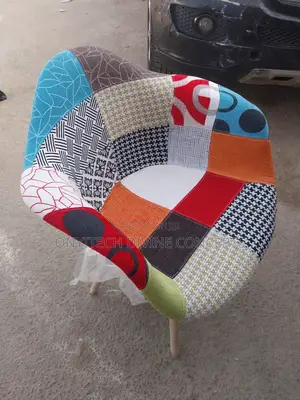 Combined Colours Wooden Leg Chair