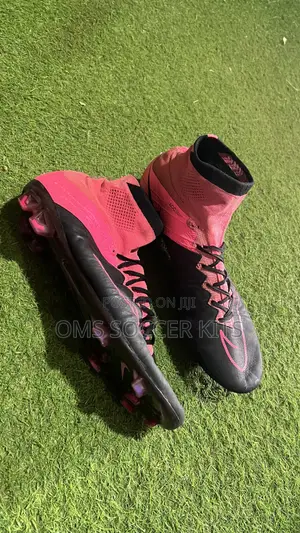 Nike Mercurial Ankle Boot (47)