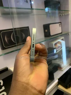 Apple iPhone 12 64 GB White