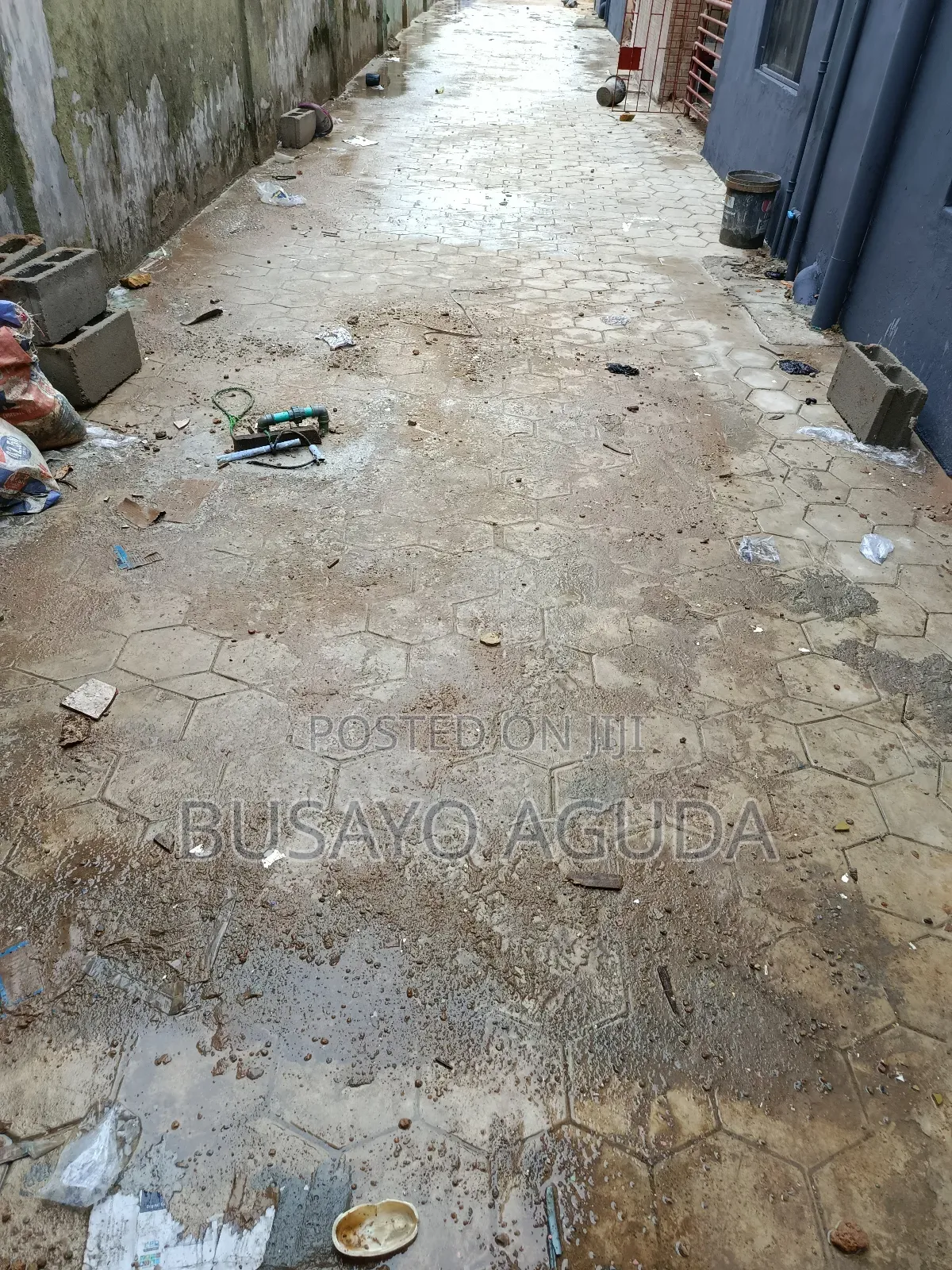 Studio Apartment in Ogunlana-Drive, Surulere for rent