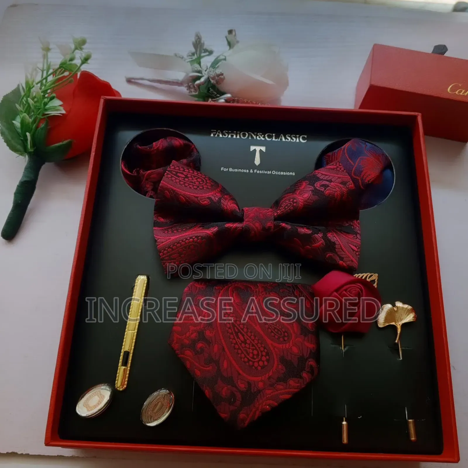 Luxury and Full Packed Tie