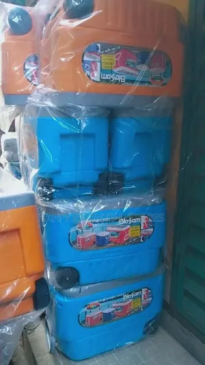 Blossom 36 Liter Tyre Cooler