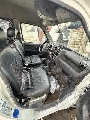 Suzuki Every 2010 White