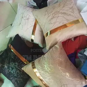 Decorative Stripped Throw Pillows