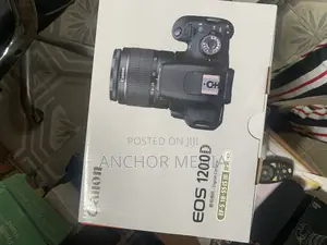 Canon Eos 1200d DSLR Camera With 18-55mm Lens