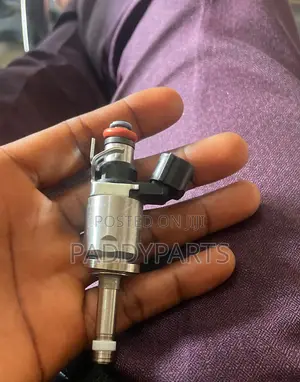 Mazda 3 Fuel Injector Nozzle 2012-2018 Pe01-13-250c