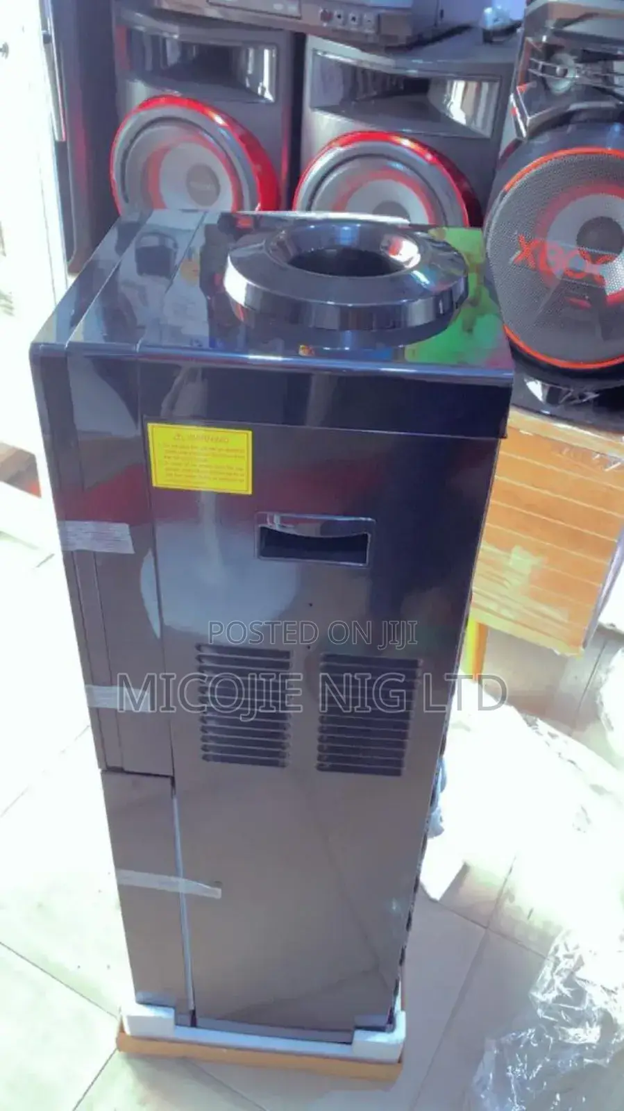 Water Dispenser
