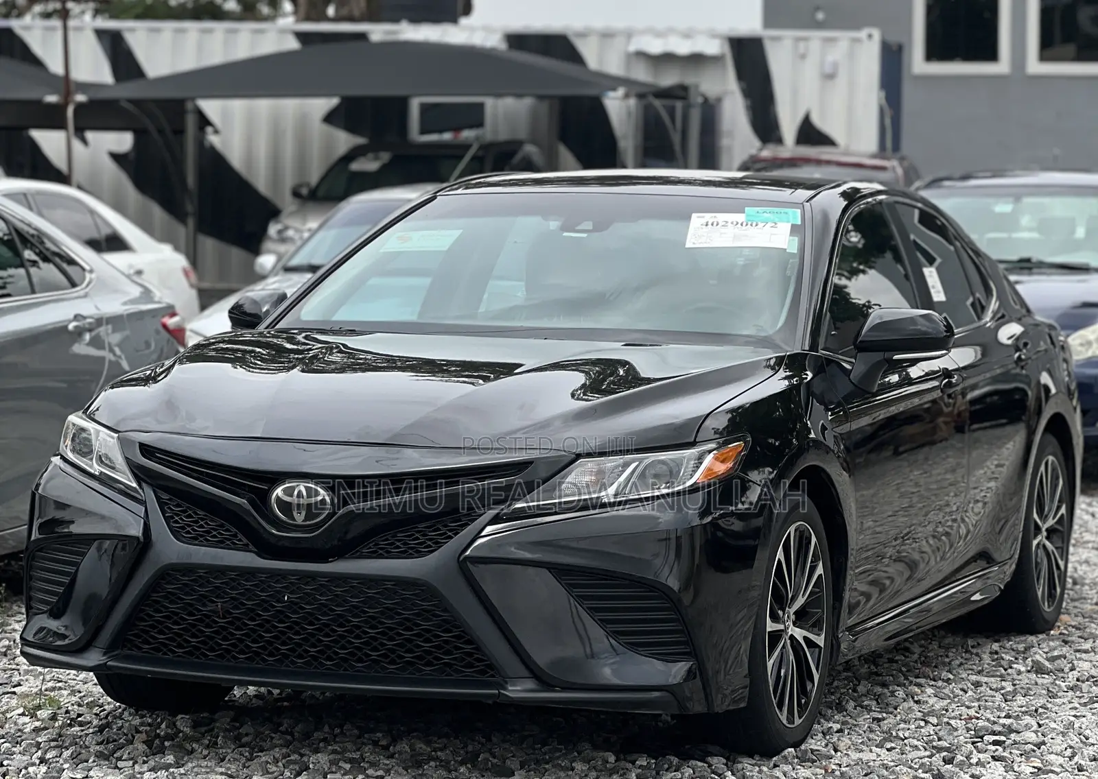 Toyota Camry SE FWD (2.5L 4cyl 8AM) 2018 Black