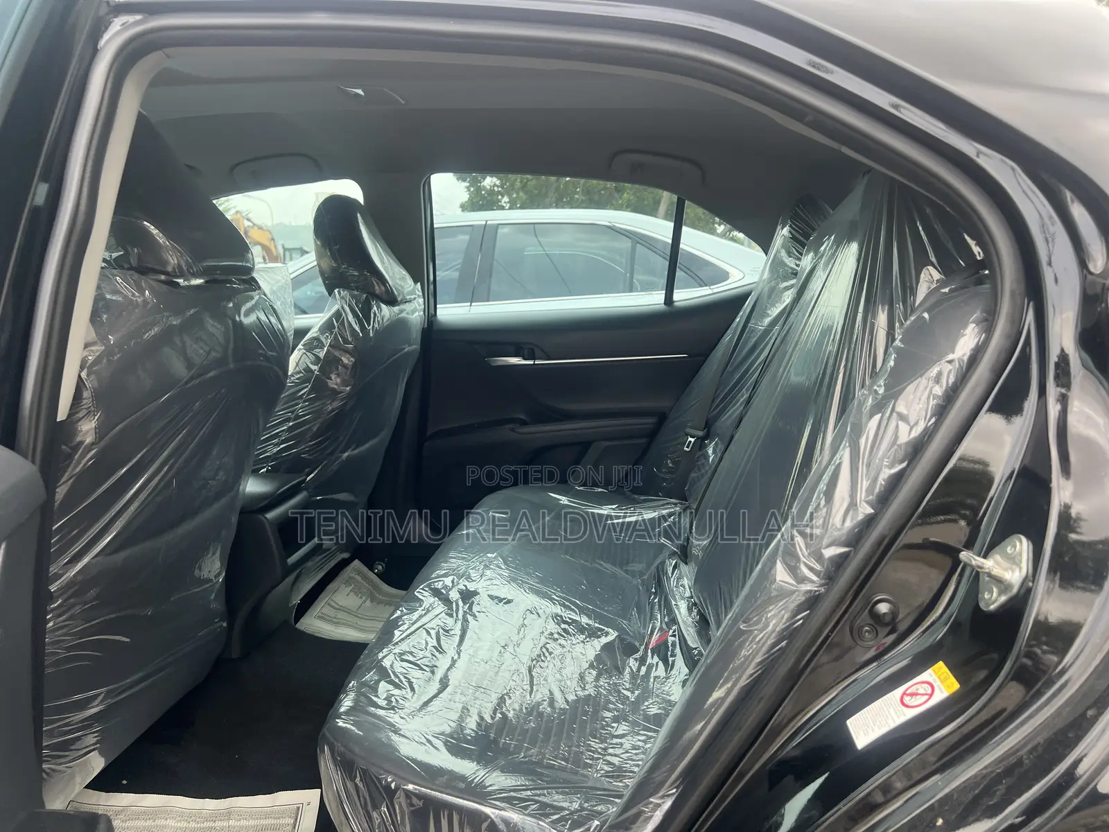 Toyota Camry SE FWD (2.5L 4cyl 8AM) 2018 Black