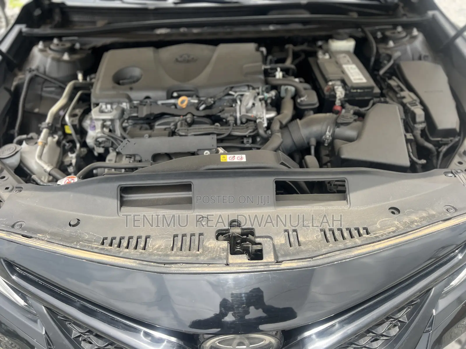 Toyota Camry SE FWD (2.5L 4cyl 8AM) 2018 Black