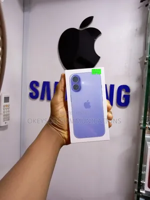New Apple iPhone 16 128 GB Blue