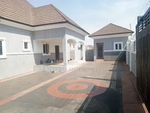 3bdrm Bungalow in River Hill, Lokogoma for sale