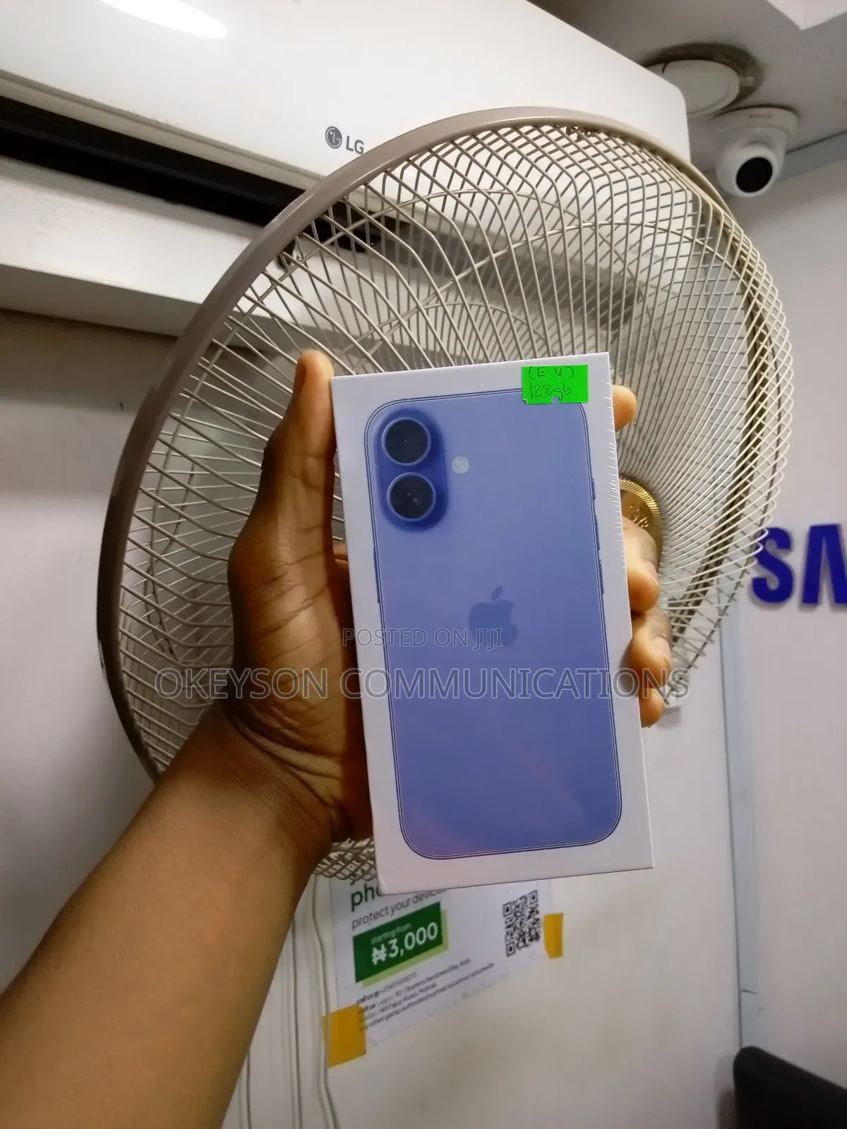 New Apple iPhone 16 128 GB Blue