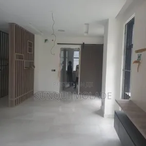 4bdrm Duplex in Off Ahmadu Bello Way for rent