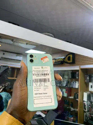 Apple iPhone 11 64 GB Green