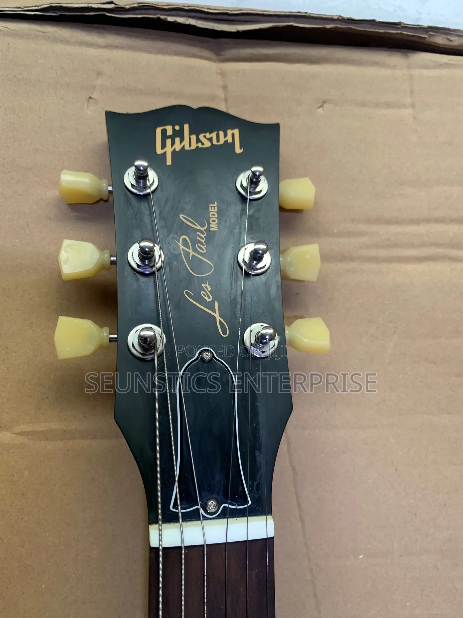 Quality Gibson 2012 Les Paul Studio 50’S Guitar