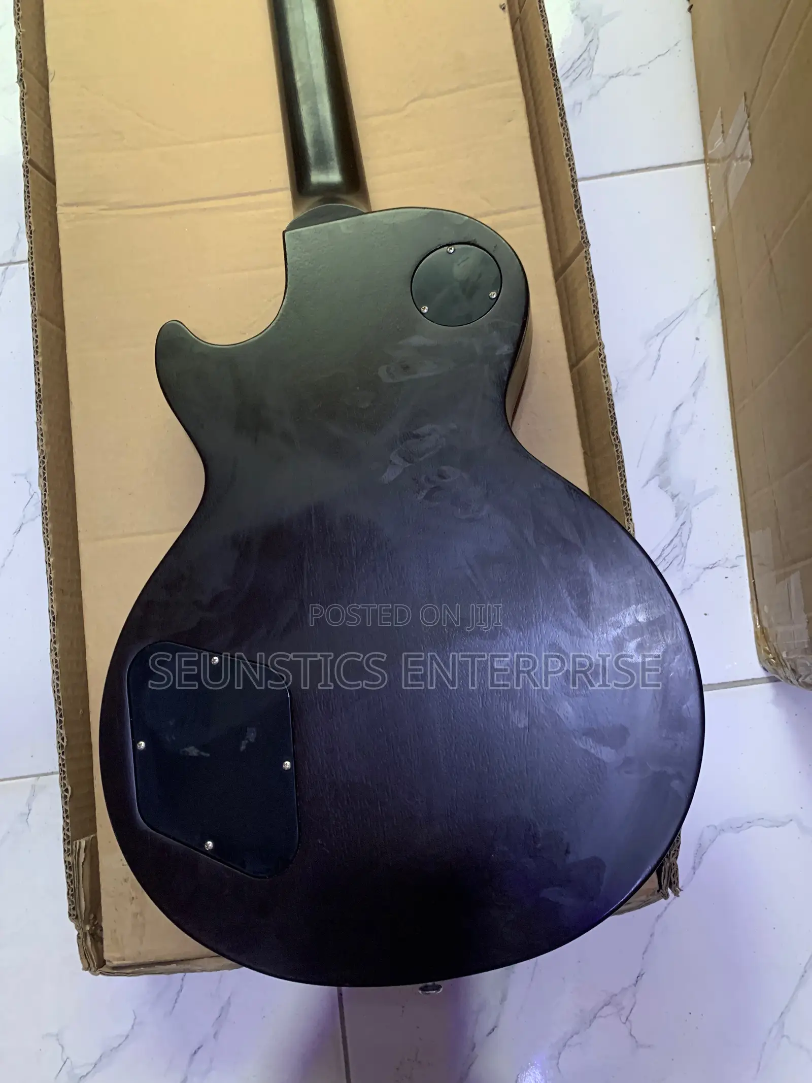 Quality Gibson 2012 Les Paul Studio 50’S Guitar