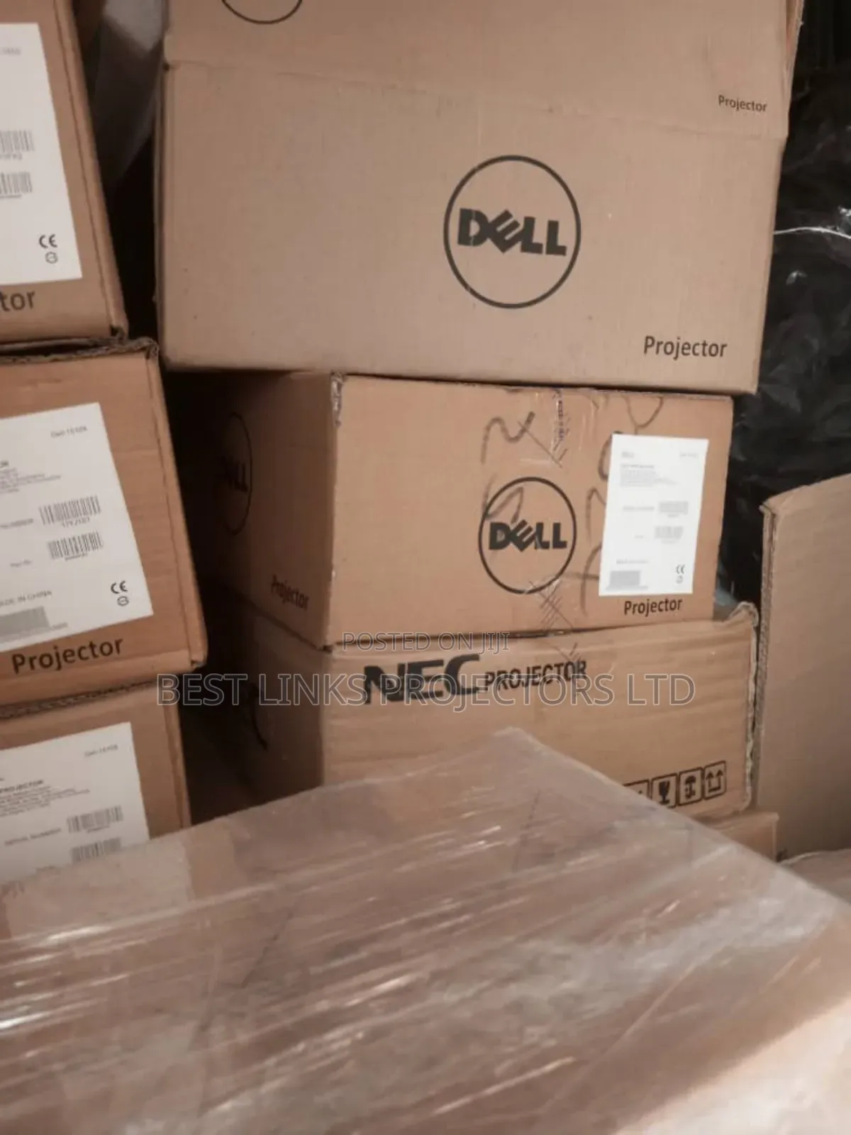 4200 Dell DLP Projector 1080p