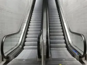 Escalator Walkway