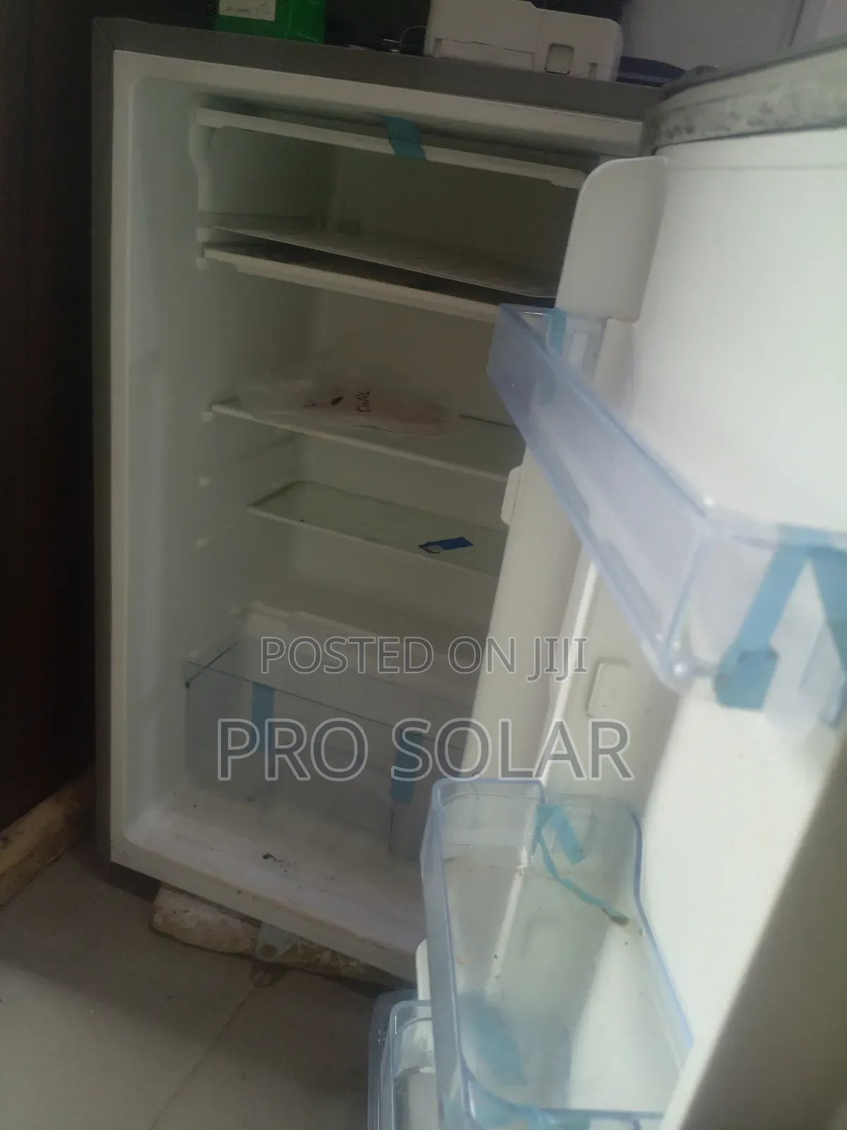 Bruhm Fridge