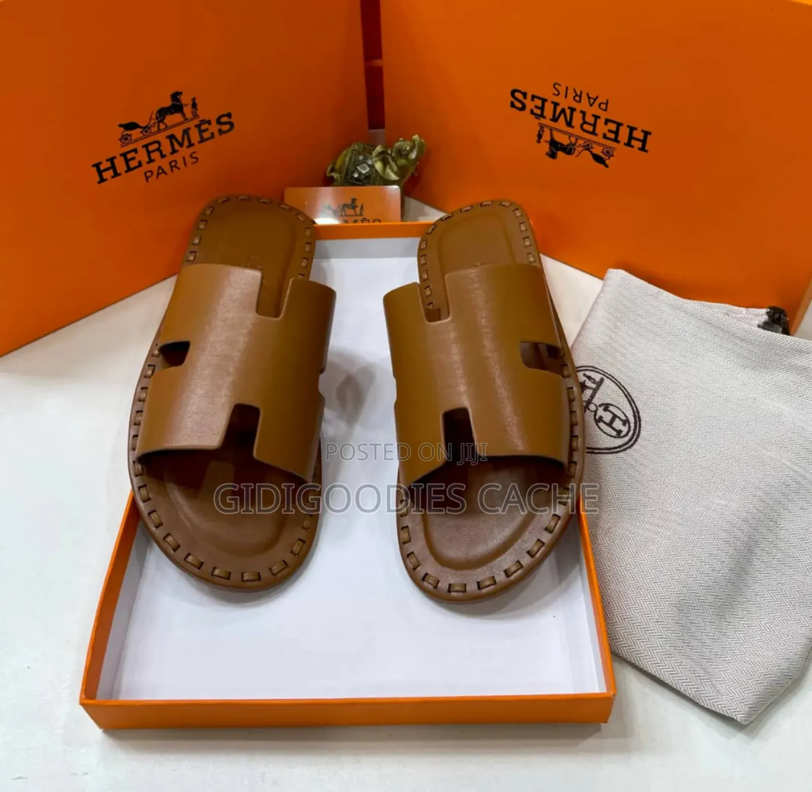 Hermes Stitched Leather Chappals
