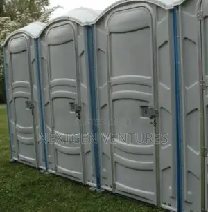 Mobile Toilet for Warehouse Store Rent
