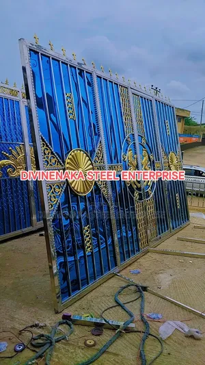 Blue Wave Stainless Gate